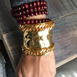 Natalie B Cuff